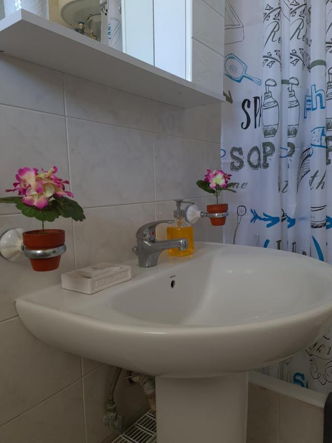 Seaside Apartment In Xilokastro - Selene By Booking Kottas Xylokastro Bagian luar foto